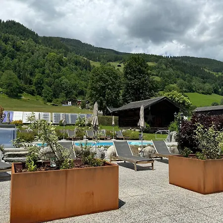 Senningerbräu Hotel 4*